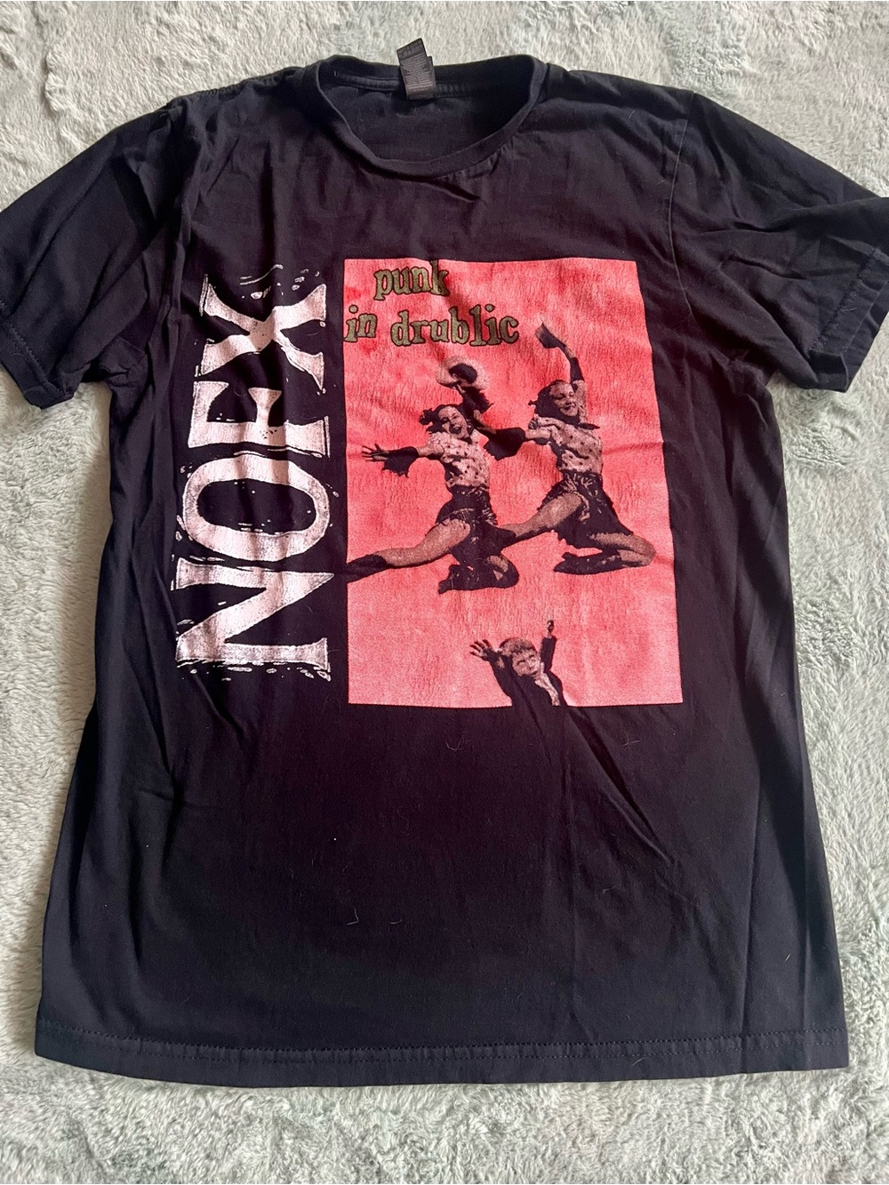 Vintage NOFX "Punk In Drublic" Gildan Black Crewneck Tee Men's Small